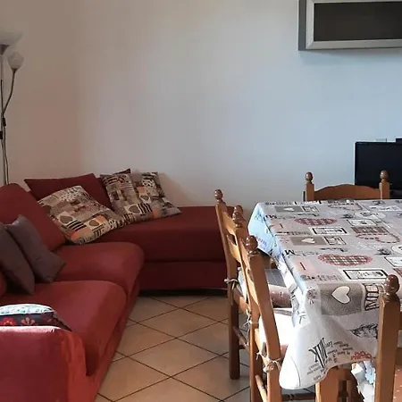 House Nicholas בית נופש