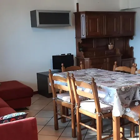 House Nicholas בית נופש *