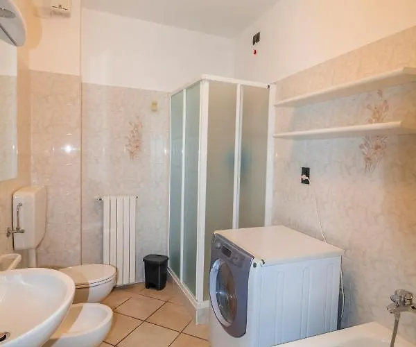 בית נופש House Nicholas ג'רה לאריו