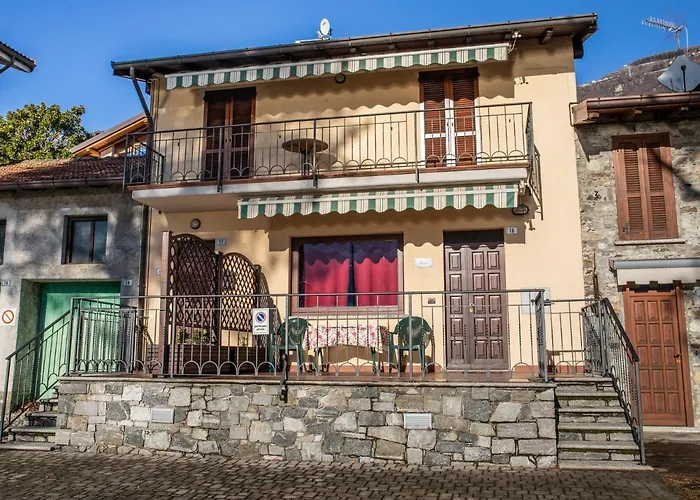 House Nicholas * Джера-Ларио