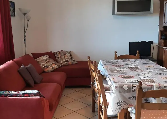 House Nicholas Holiday home